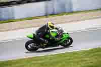 cadwell-no-limits-trackday;cadwell-park;cadwell-park-photographs;cadwell-trackday-photographs;enduro-digital-images;event-digital-images;eventdigitalimages;navarra;no-limits-trackdays;peter-wileman-photography;racing-digital-images;trackday-digital-images;trackday-photos